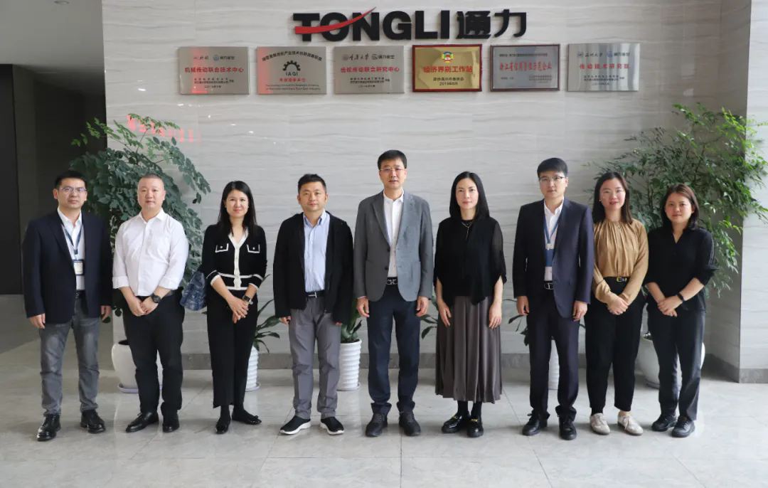 領(lǐng)導(dǎo)關(guān)懷 | 杭州錢(qián)塘區(qū)政協(xié)副主席、杭州前進(jìn)智造園管理辦公室主任包瑩瑩一行調(diào)研通力科技